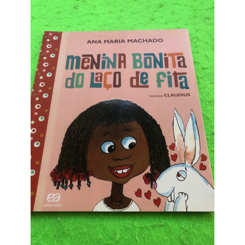 Capa de Menina bonita do laço de fita